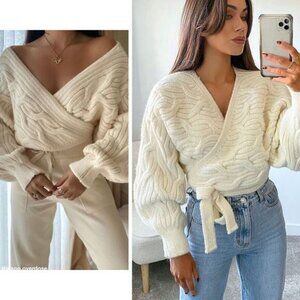 ZARA Cable Knit V-Neck Wrap Style Cardigan Size Small Ecru